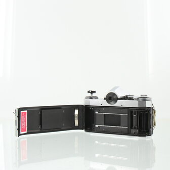 Praktica Super TL met Super Carenar 50mm f/1.8
