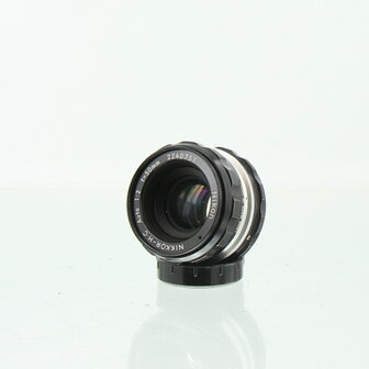 Nikon Nikkor-H.C Auto 50mm f/2