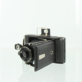 Zeiss Ikon Ikonta 105mm f/6.3 Folding Camera