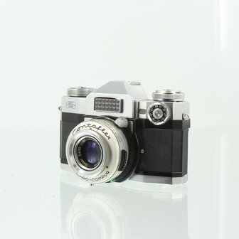 Zeiss Ikon Contaflex with Carl Zeiss Tessar 50mm f/2.8