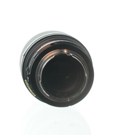 Sigma Telemax YS 135 mm f/ 2.8 Lens met zonnekap en Hoya filter