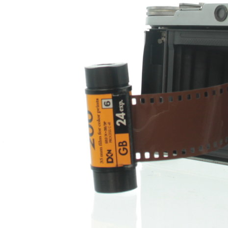 3D printed 35mm film adapter for medium format camera