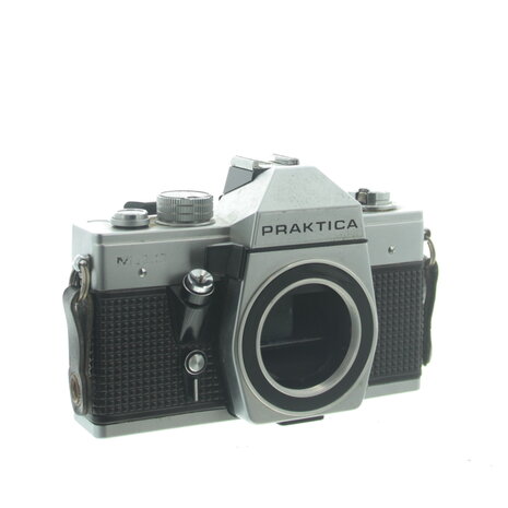 KW (KameraWerkstatten) :  Praktica MTL3 body chrome