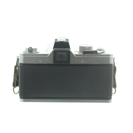 KW (KameraWerkstatten) :  Praktica MTL3 body chrome