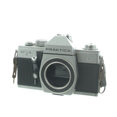 KW (KameraWerkstatten) :  Praktica MTL3 body chrome