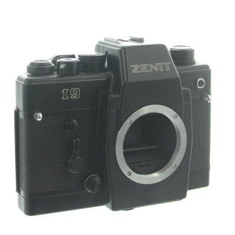 zenit 19 body black