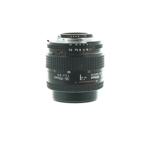 Nikkor AF 35-70mm 1:3.3-4.5