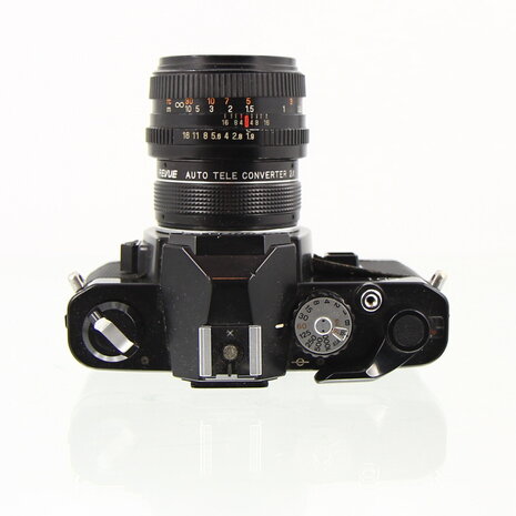 Revueflex SD I black met auto revuenon 1:1.9 f=50mm met revue auto tele converter 2x