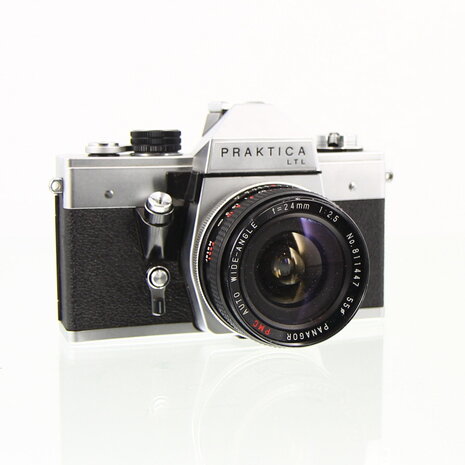 KW (KameraWerkstatten) :  Praktica LTL met Panagor PMC Auto Wide-Angle f=24mm 1:2.5