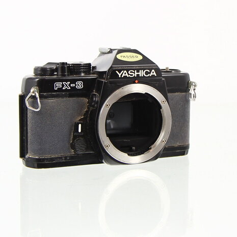 Yashica FX-3 body voor onderdelen