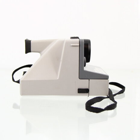 Polaroid SX-70 : The Button