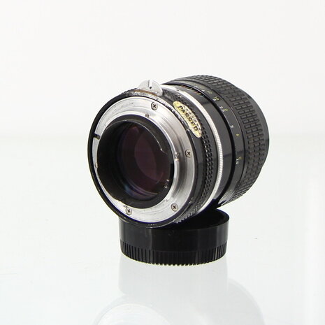 Nikon NIKKOR 1:2.5 lens f=105mm (pre-AI)
