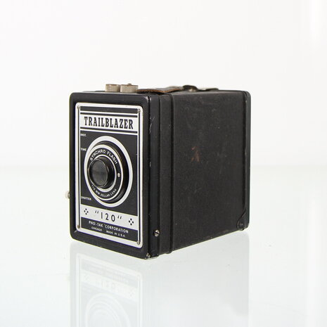 Pho-tak -  Trailblazer 120 box camera