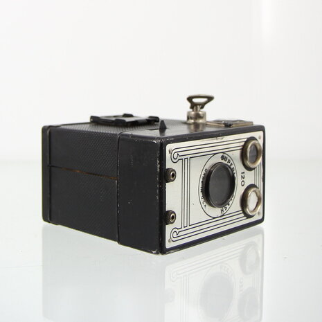 Superior Flash 120 box camera USA