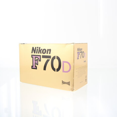 Nieuw (oude stock) Nikon F70D panorama