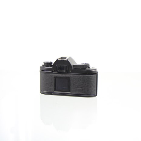 Nikon EM zwarte body