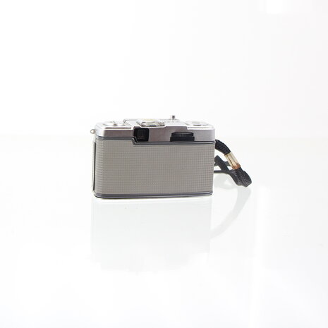 Olympus Pen EES-2 half frame 35mm camera