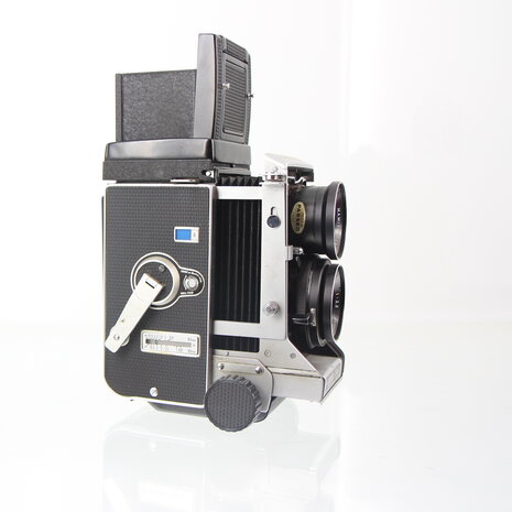 MAMIYA - MAMIYAFLEX C33 met 105mmlenzen