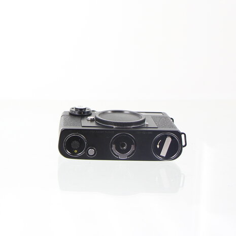Zwarte Leica CL meetzoeker camera