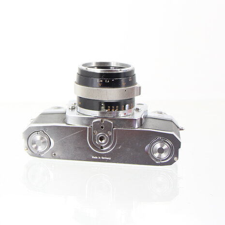 Zeiss Ikon - Contarex Bullseye met Planar 50mm F2