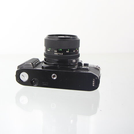Canon A-1 black 35 MM SLR Camera met lichtsterke Canon lens FD 50mm 1:1.4