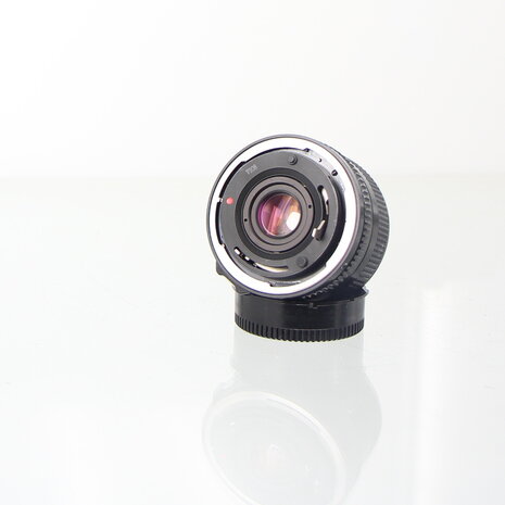 Canon FD 28mm 1:2.8 groothoek lens