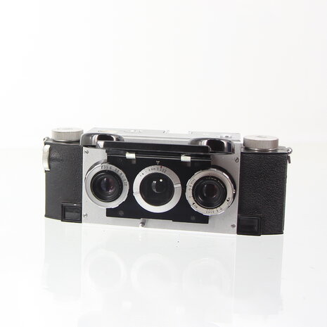 White- Stereo Realist  (model 1041) 3d camera
