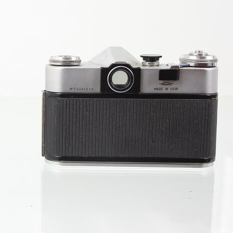 Krasnogorsk Zenit-B SLR camera