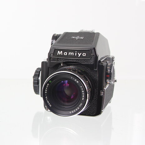 Geserviced Mamiya M645 met mamiya-sekor C lens 80mm f2.8