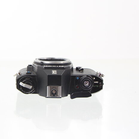 Zwarte Nikon EM slr 35mm camera body