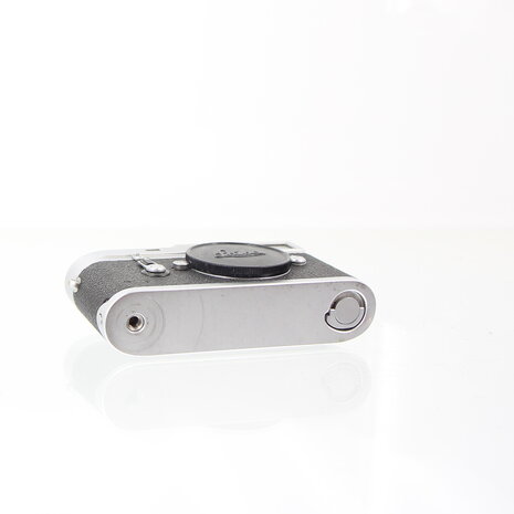 Leica M4 chrome body meetzoeker camera