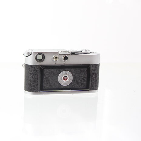Leica M4 chrome body meetzoeker camera