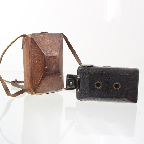Zeiss Ikon Kolibri camera met tas