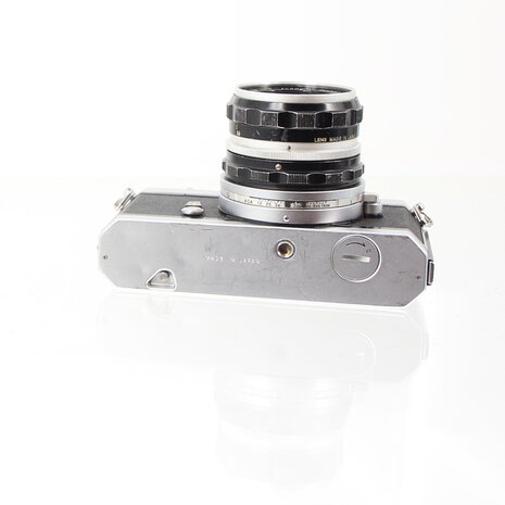 Nikon Nikkormat FT met Nikon Nikkor-H auto 50mm 1:2 