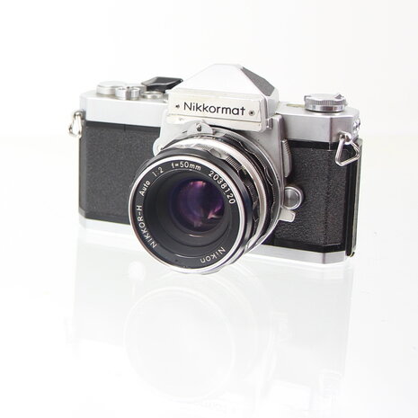 Nikon Nikkormat FT met Nikon Nikkor-H auto 50mm 1:2 