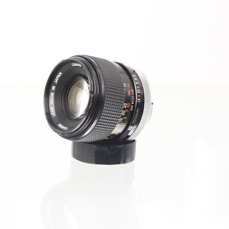 Canon FD 100mm 1:2.8 S.S.C.  "o" lens