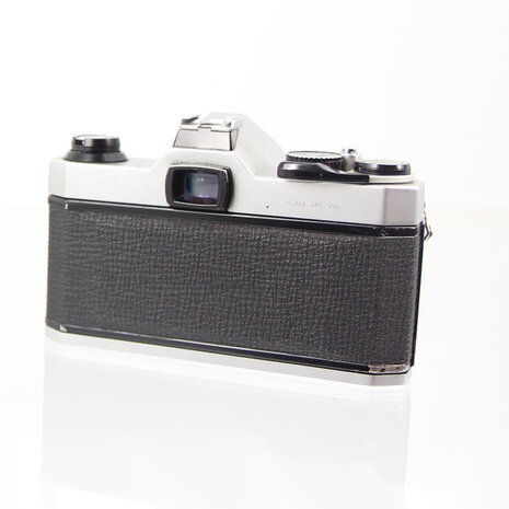 Asahi Pentax K1000 met SMC Pentax-M 1:2 50mm lens