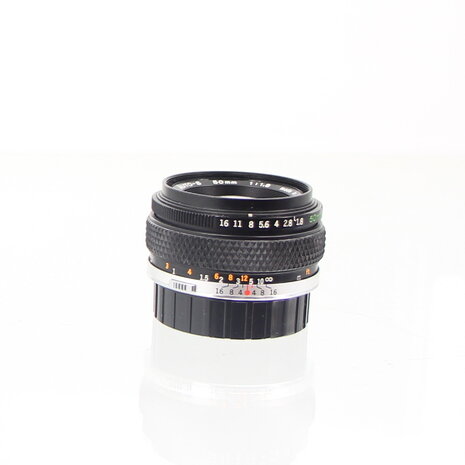 Olympus OM-system Zuiko Auto-S 1:1.8 f=50mm lens 