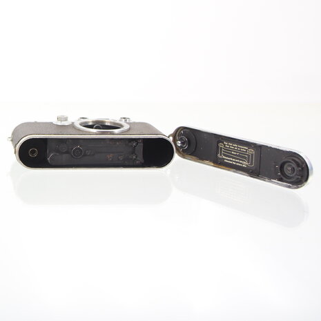 Leica III (Mod.F) chrome body