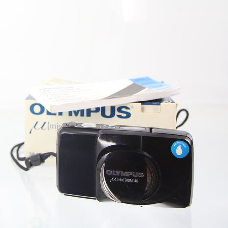 In doos zwarte Olympus Mju zoom 140 all weather
