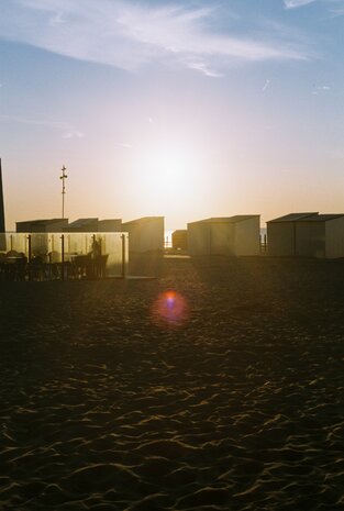 EXPIRED Kruidvat ISO 100 135/28 film (Exp date 09/2009)