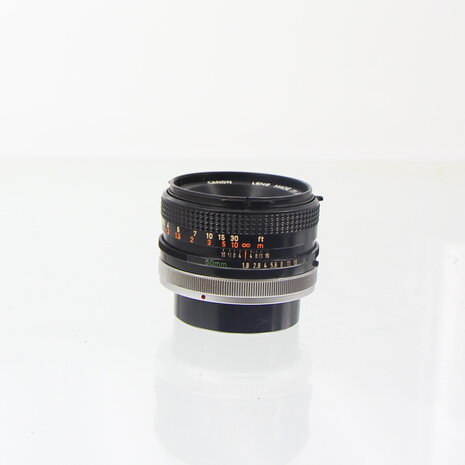 Canon FD 50mm 1:1.8 s.c. lens