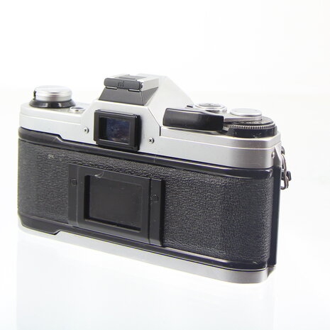 Canon AE-1 35 MM SLR Camera met Canon FD  lens 50mm 1:1.8