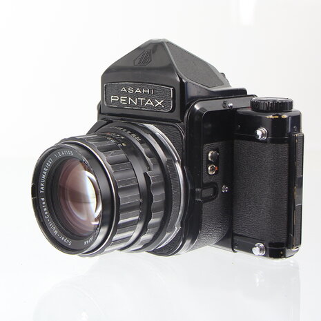 Pentax 6X7 SLR 120 film camera met Takumar 1:2.4/105 lens