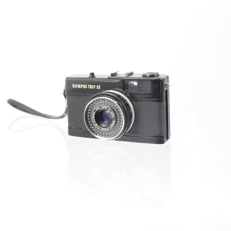 Zeldzame zwarte Olympus TRIP 35 point & shoot viewfinder camera