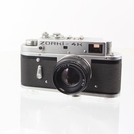 Krasnogorsk :  Zorki-4K met Jupiter 8 2/50 lens