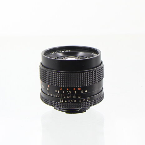 Carl Zeiss T* Distagon 35mm f/2.8