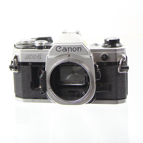 Canon AE-1