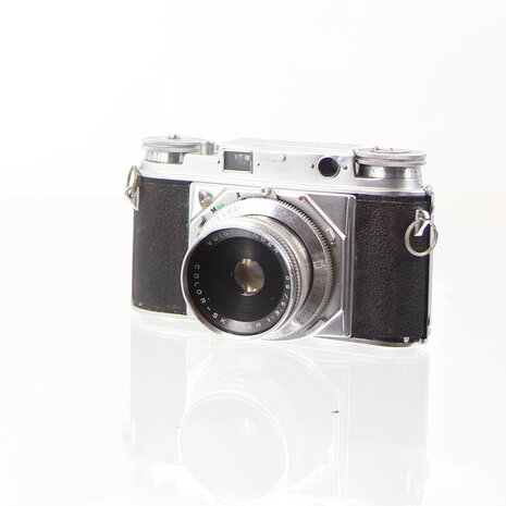 Voigtl&auml;nder Prominent 35mm rangefinder camera