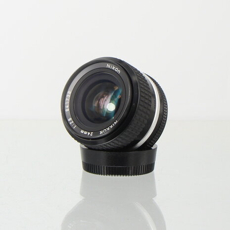 Nikon Nikkor 24mm f/2.8 AI-S